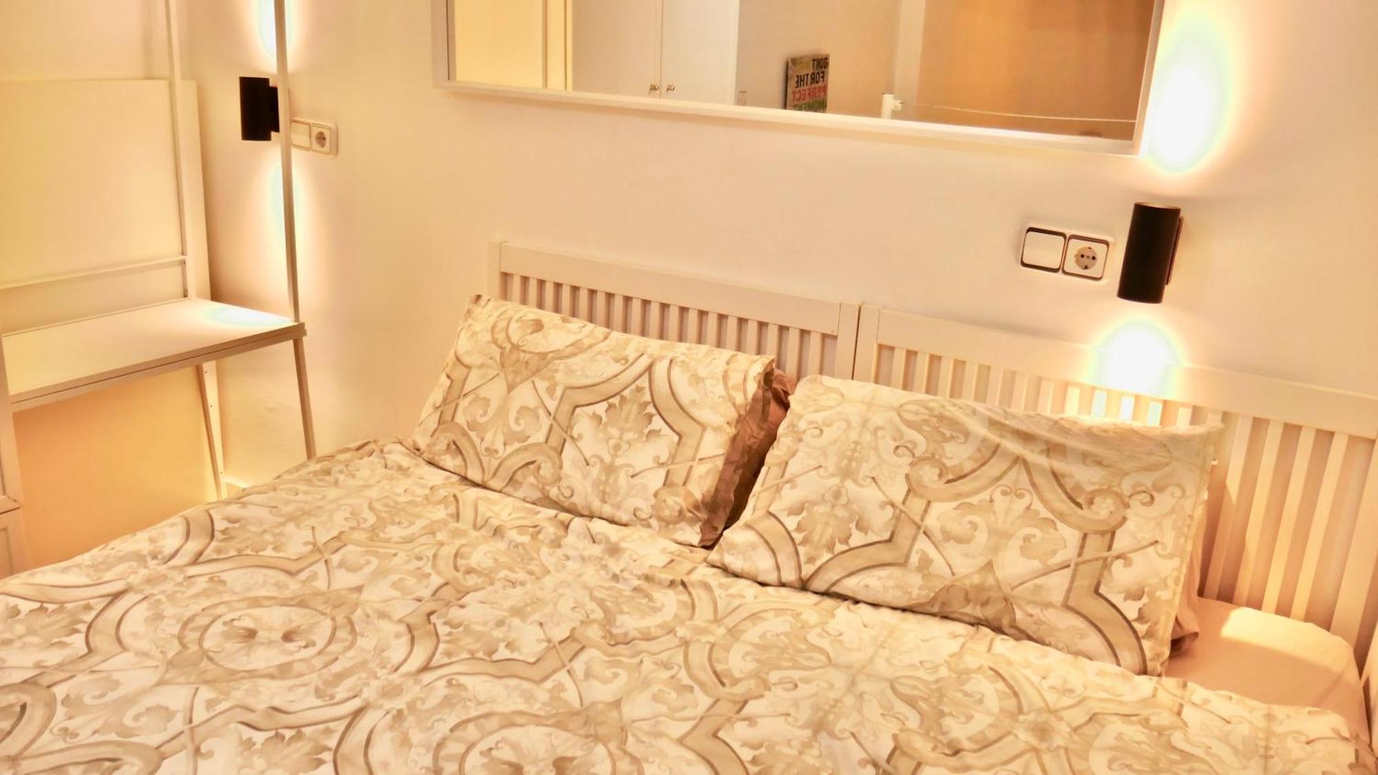 Duplex La Latina Centro Madridアパートメント エクステリア 写真
